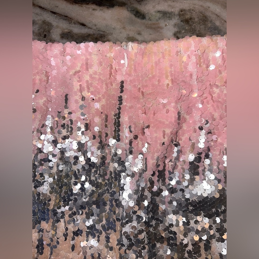 Superdown Revolve Size Medium Pink and Silver Seq… - image 7